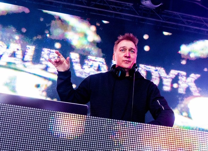 Немецкий диджей Paul van Dyk даст два концерта в России